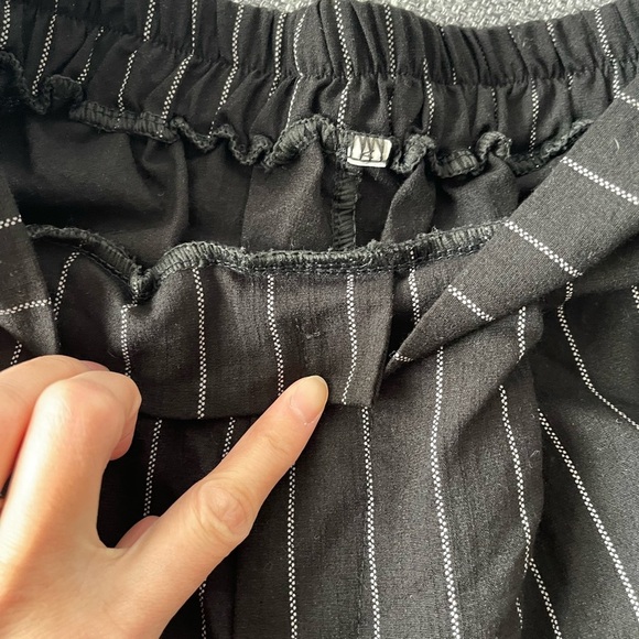 Women black and white line relaxing pants - Picture 6 of 10